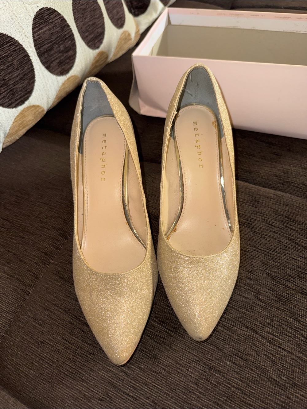 Metaphor Gold Glitter Pointed-Toe Heels